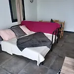Le Rendez Vous De L'ete Apartment *