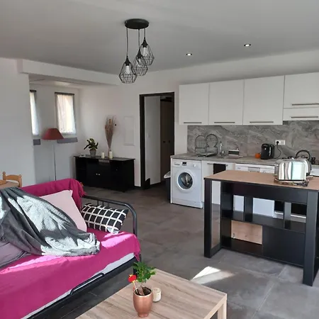 Le Rendez Vous De L'ete Apartment